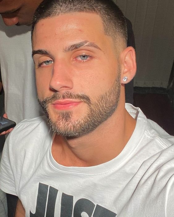 sobrancelha falhada3